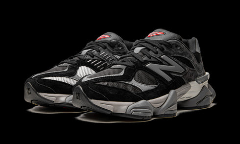 9060 "Black/Castlerock"